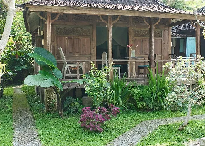 イン Lembah Sentosa ウブド